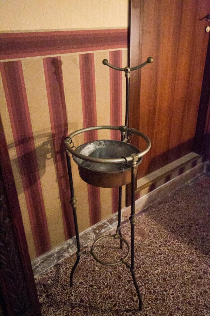 Palermo Gallery 外观 照片